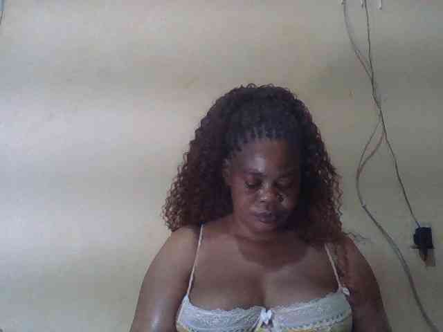 Sexydove webcam