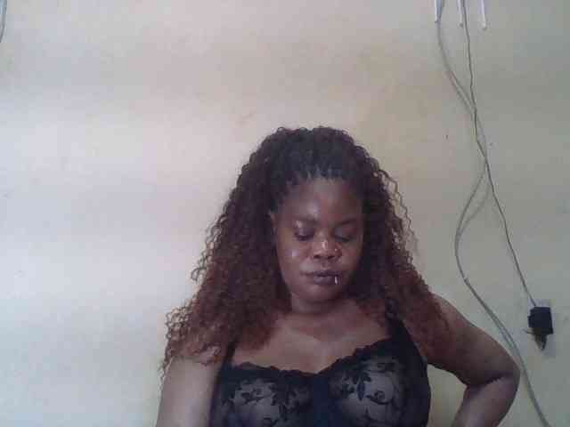 Sexydove webcam
