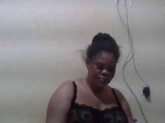 Sexydove webcam