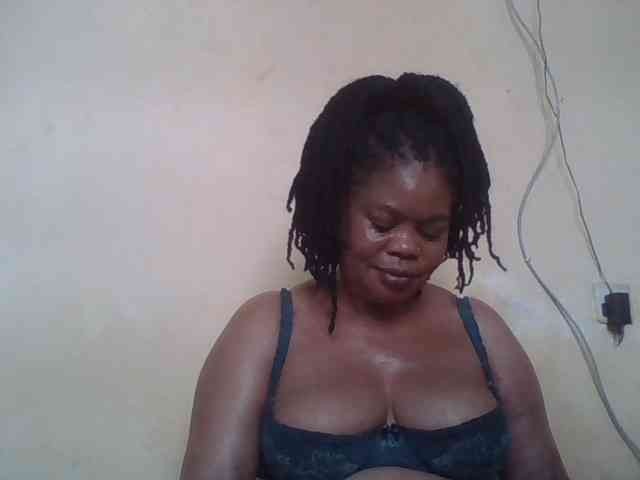 Sexydove webcam