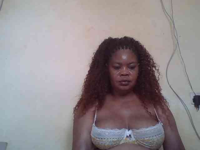 Sexydove webcam