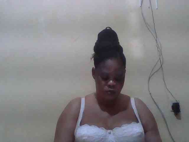 Sexydove webcam