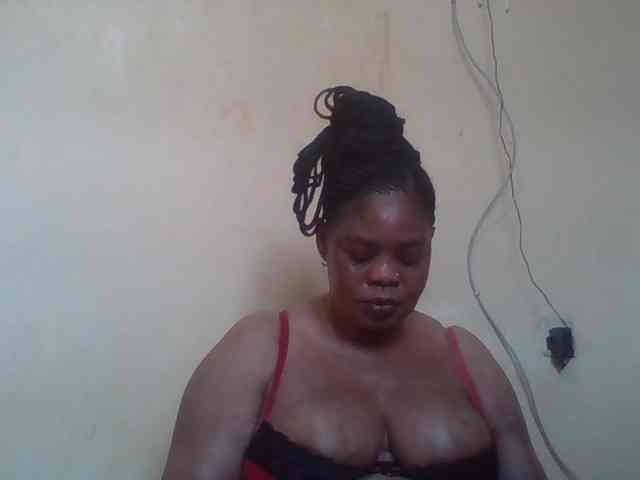 Sexydove webcam