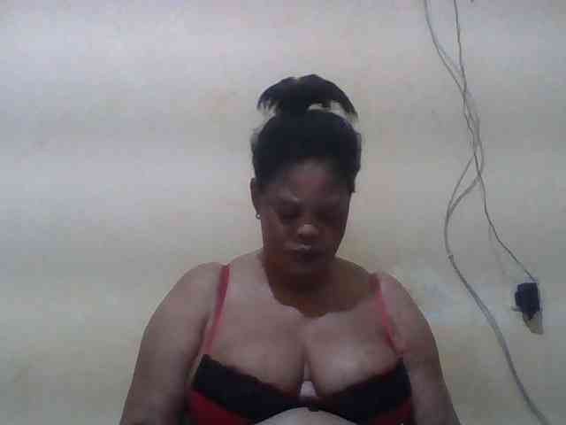 Sexydove webcam
