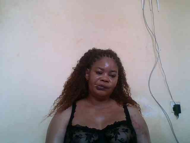 Sexydove webcam