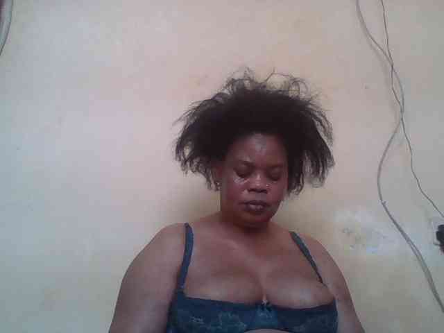 Sexydove webcam