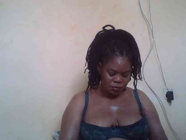 Sexydove webcam