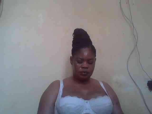 Sexydove webcam