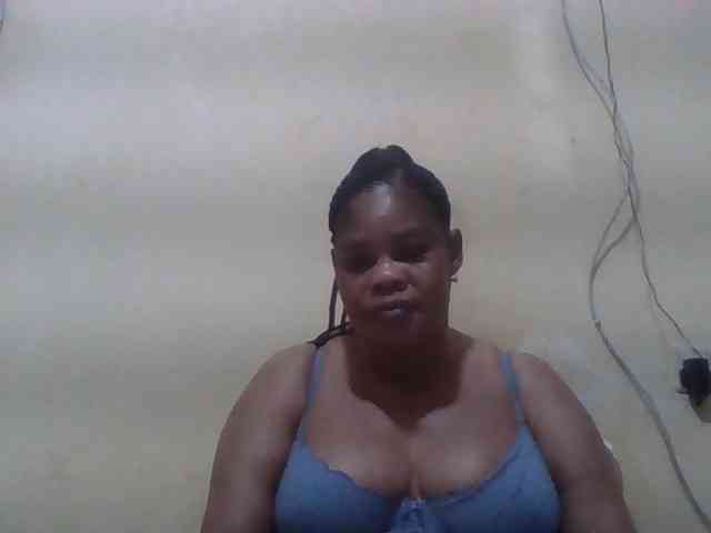 Sexydove webcam