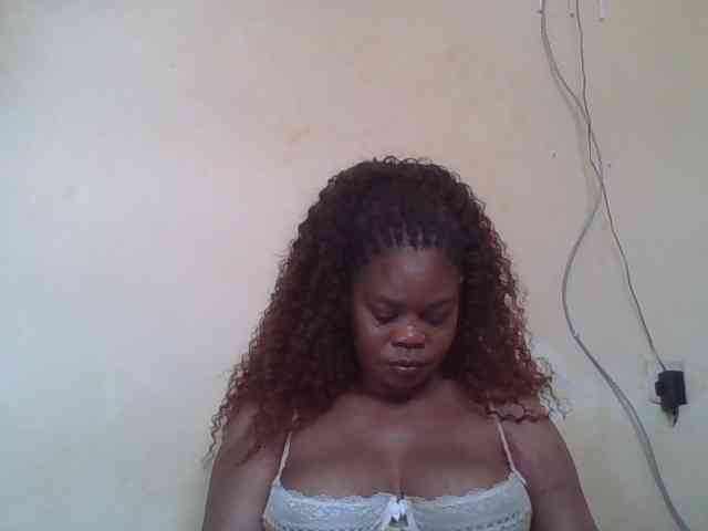 Sexydove webcam