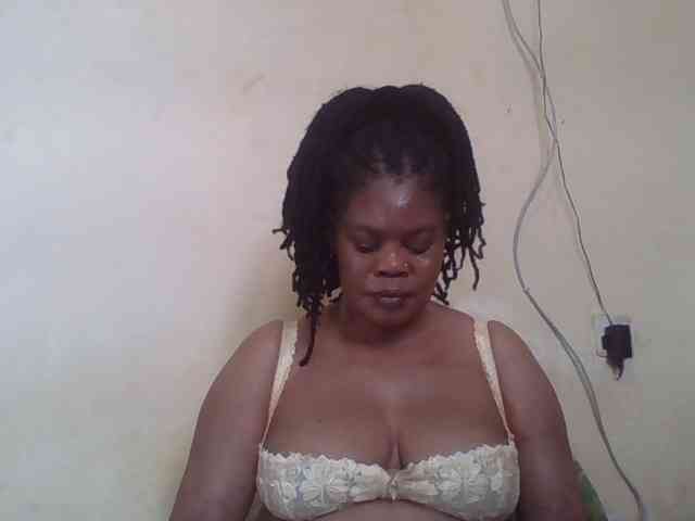Sexydove webcam