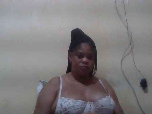 Sexydove webcam