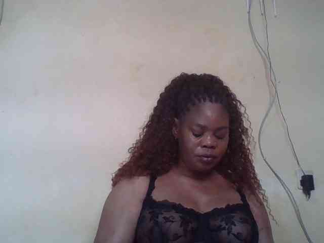 Sexydove webcam