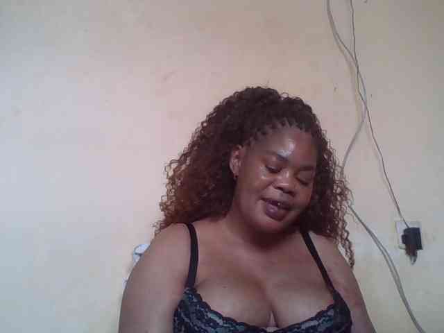 Sexydove webcam