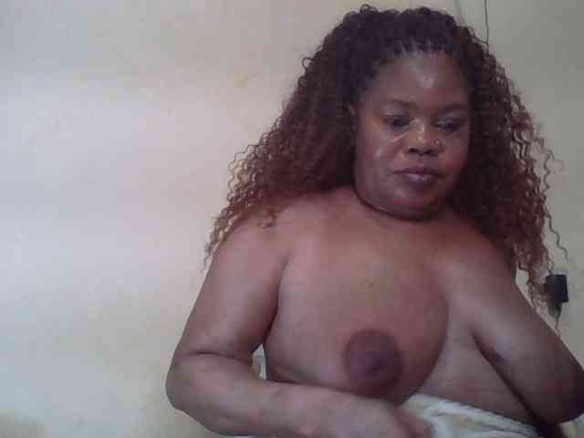 Sexydove webcam