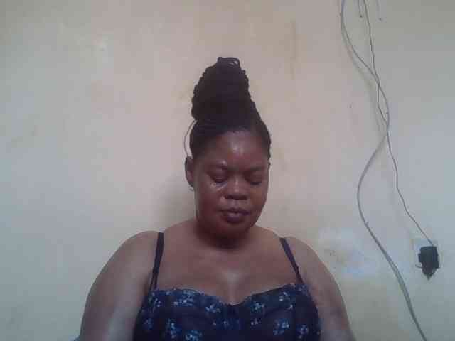 Sexydove webcam