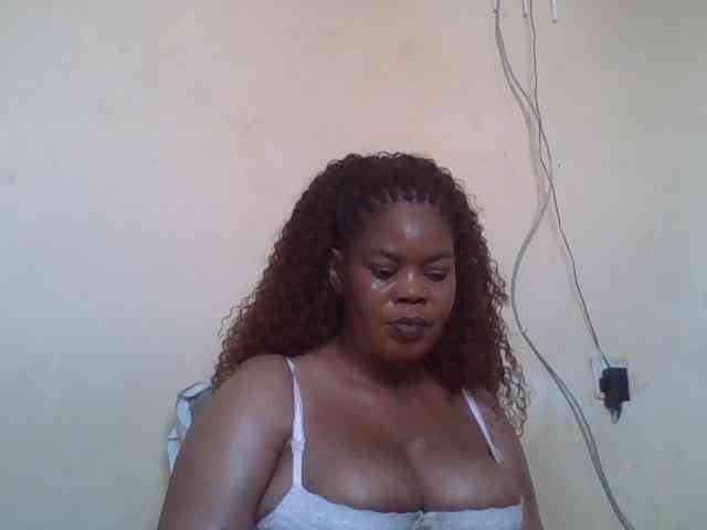 Sexydove webcam