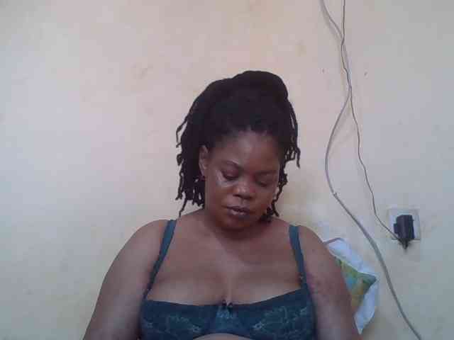 Sexydove webcam