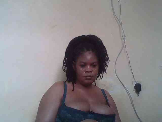 Sexydove webcam