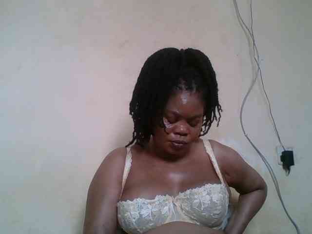 Sexydove webcam