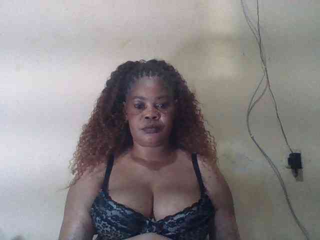 Sexydove webcam
