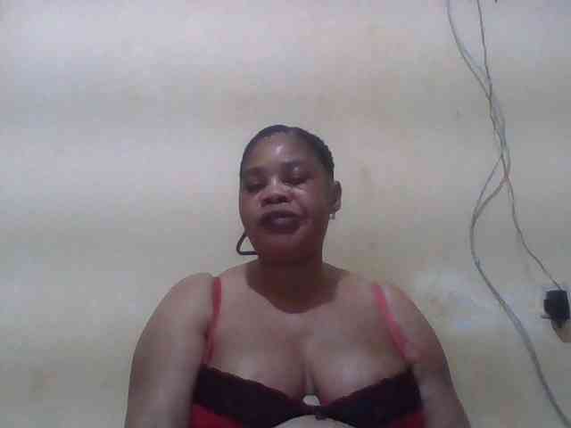 Sexydove webcam