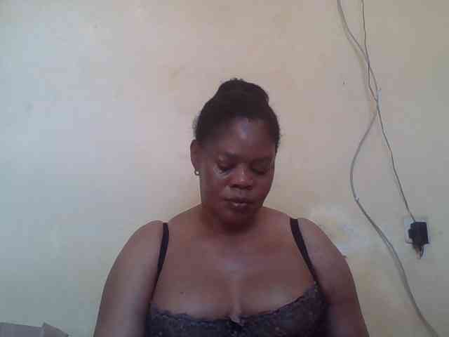 Sexydove webcam