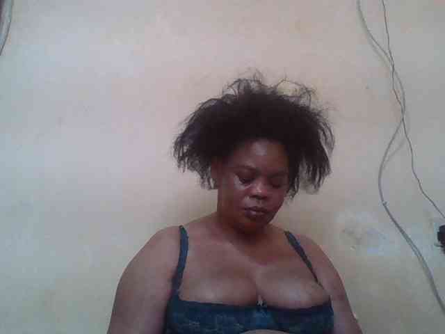 Sexydove webcam