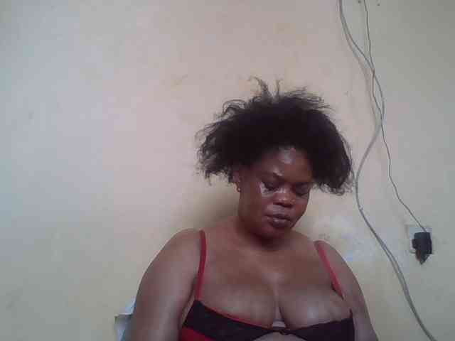 Sexydove webcam