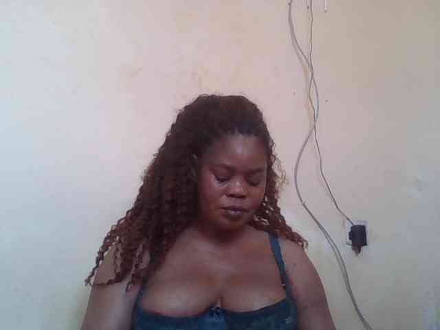 Sexydove webcam
