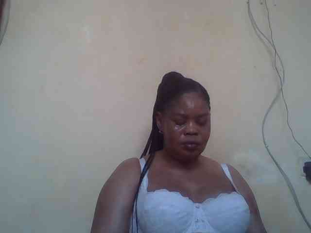 Sexydove webcam