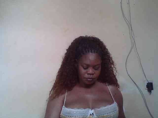 Sexydove webcam