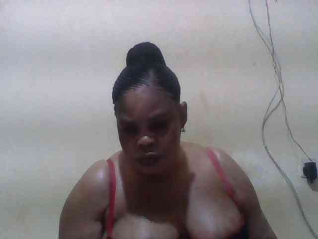 Sexydove webcam