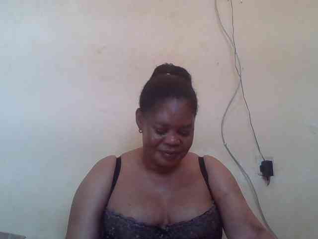 Sexydove webcam