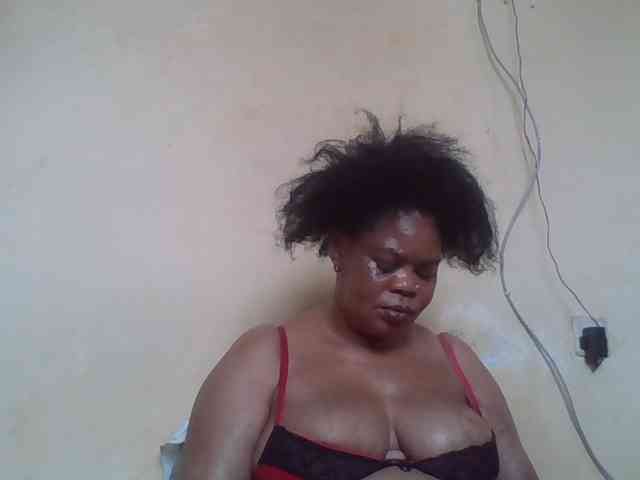 Sexydove webcam