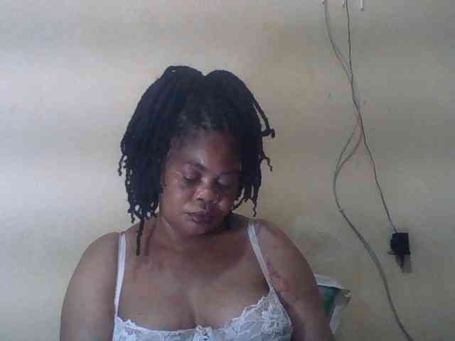Sexydove webcam