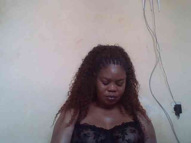 Sexydove webcam