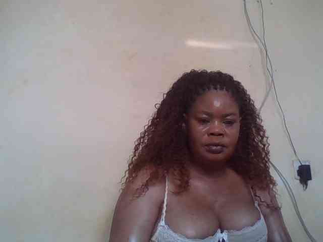 Sexydove webcam