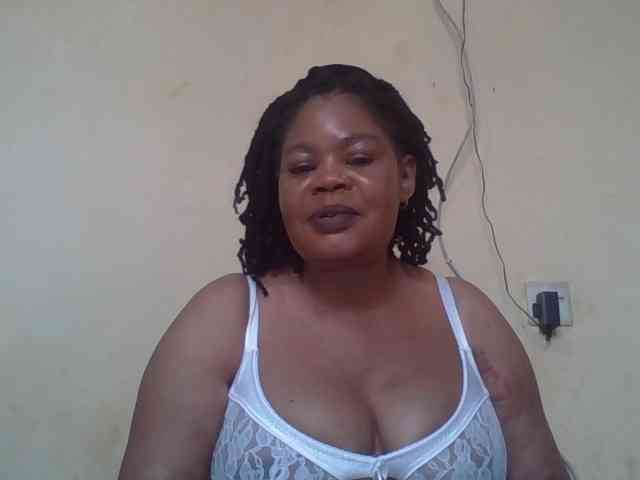 Sexydove webcam