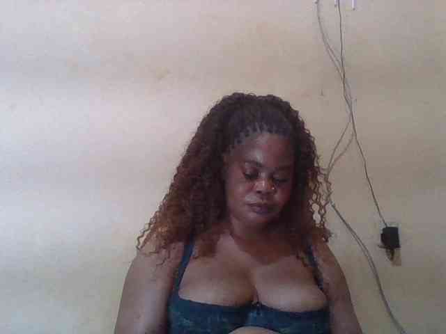 Sexydove webcam