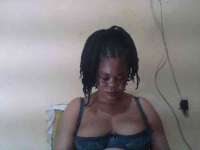 Sexydove webcam
