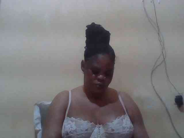 Sexydove webcam