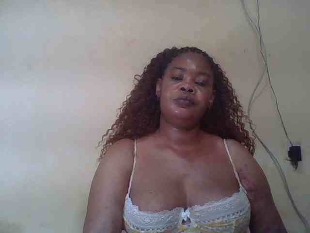 Sexydove webcam