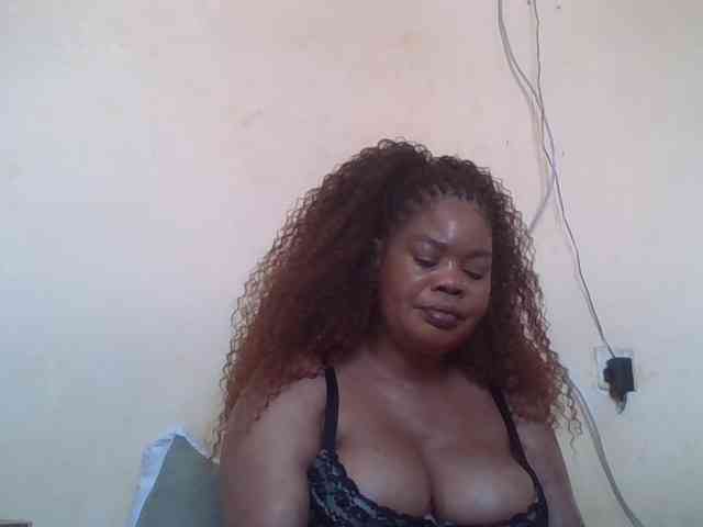 Sexydove webcam