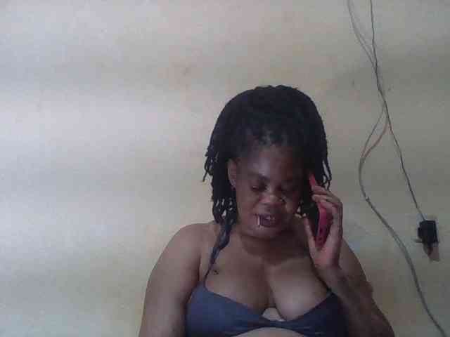 Sexydove webcam