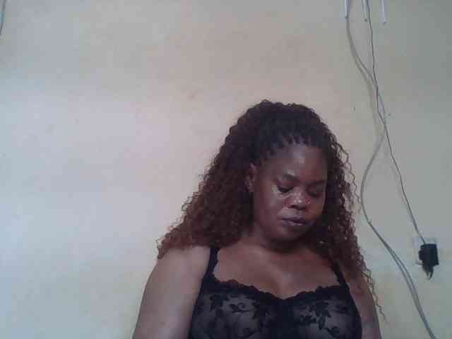 Sexydove webcam