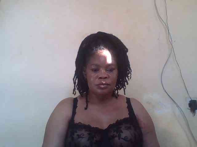 Sexydove webcam