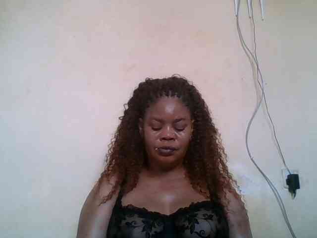 Sexydove webcam