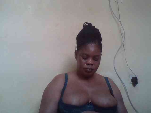 Sexydove webcam