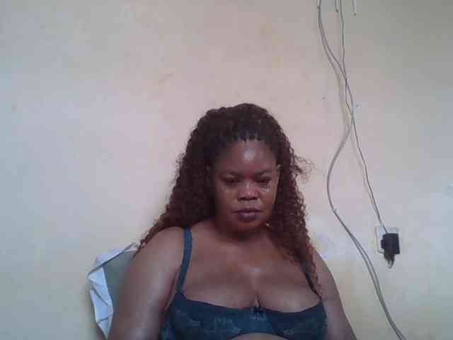 Sexydove webcam